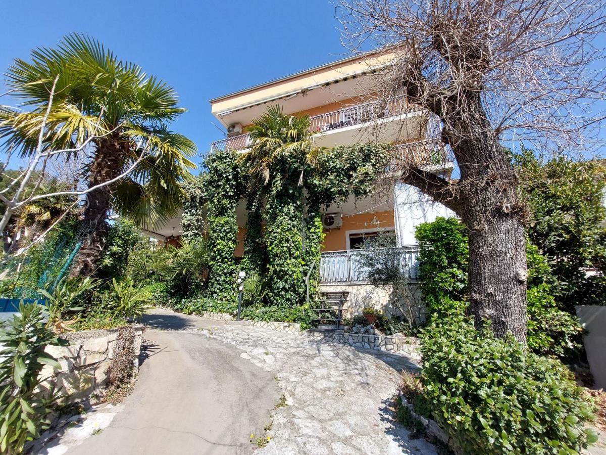 Apartments Faran Crikvenica Extérieur photo