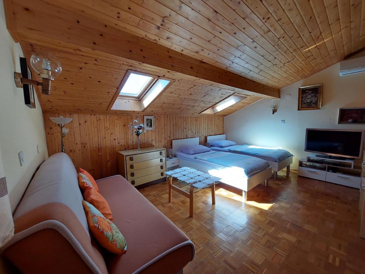 Apartments Faran Crikvenica Extérieur photo
