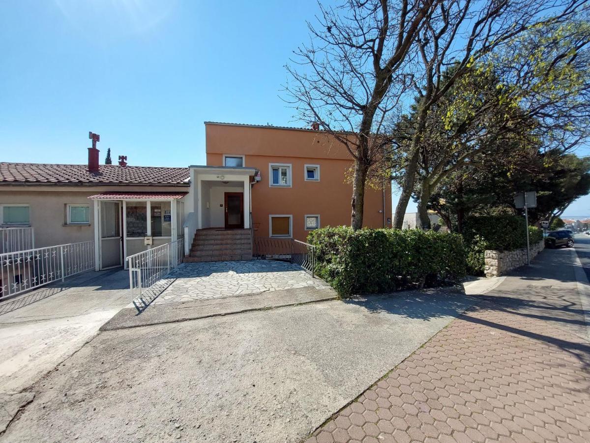 Apartments Faran Crikvenica Extérieur photo